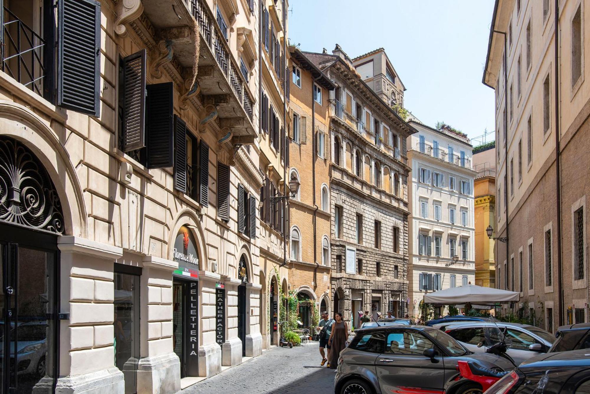 Avila Palace Piazza Navona Apartment